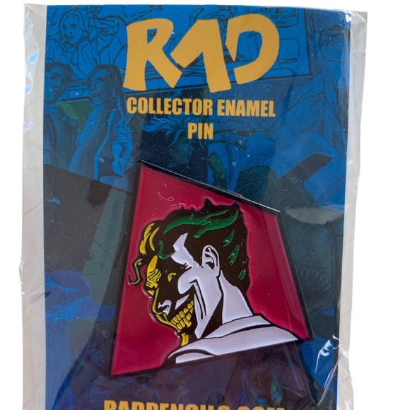 Exclusive Design Retro Batman Joker Collector Enamel Pin - Picture 4 of 4